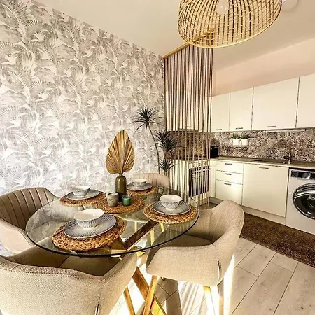 Apartament Seaside Sunset - Free Parking *